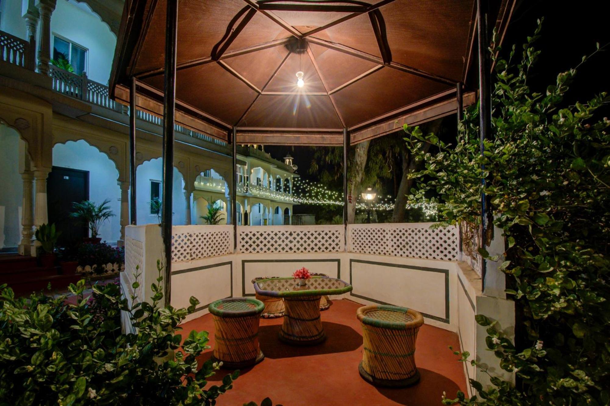 Palette - Rani Bagh Resort Джайпур Екстер'єр фото